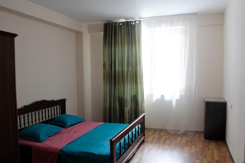 Sofia'S Apartment Tbilisi Esterno foto